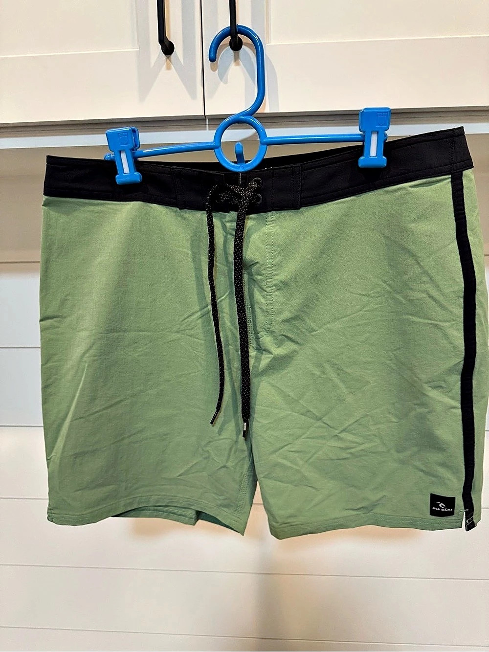 Rip Curl Mirage Ultimate Stretch Boardshorts Board Shorts in Green & Black Waist